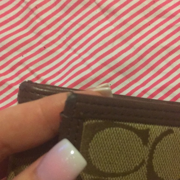 Coach Wallet - Picture 7 of 8